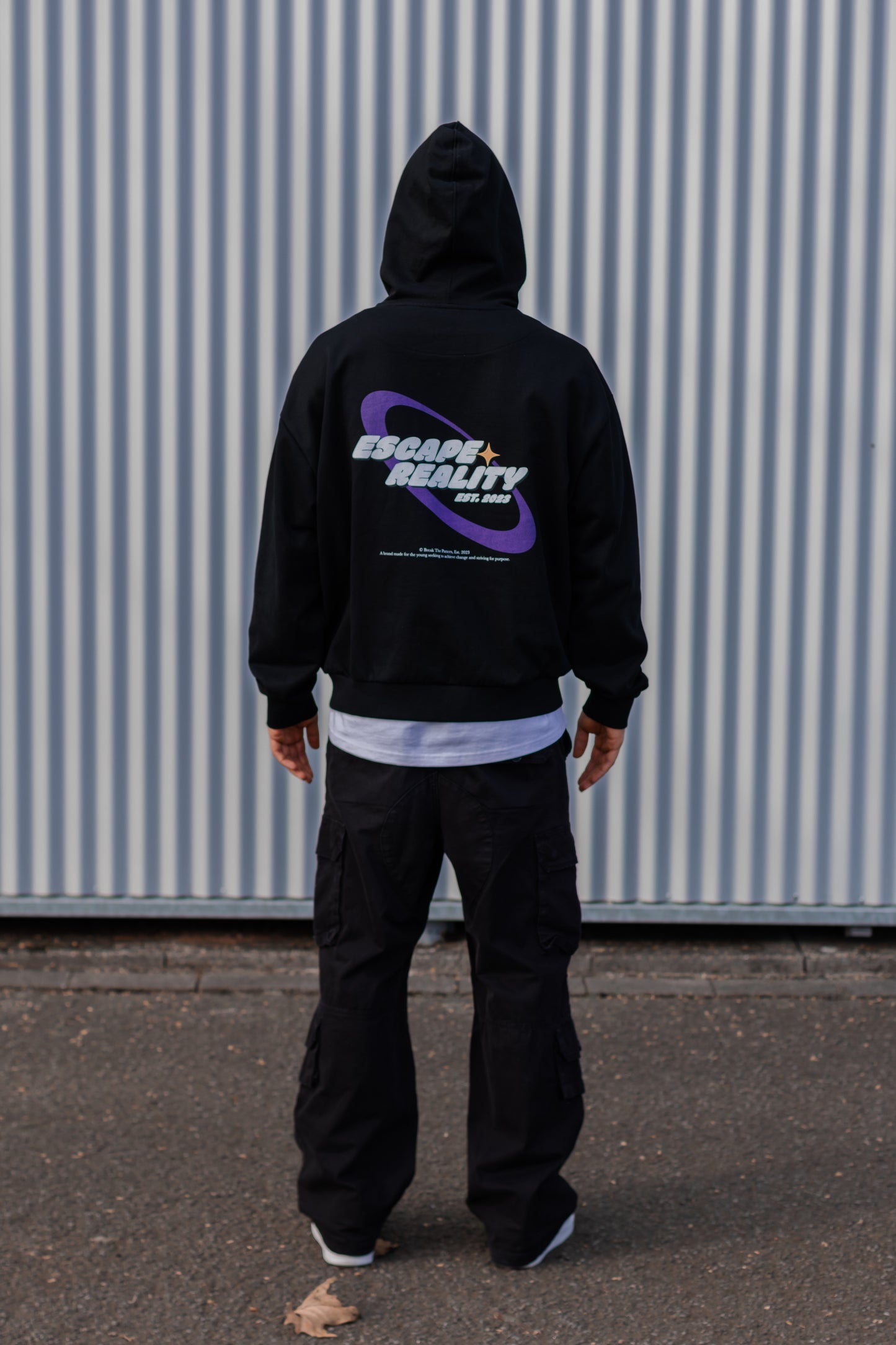 ESCAPE REALITY ZIP HOODIE